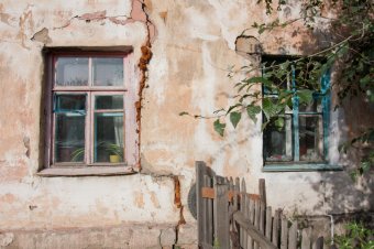 В России введут постоянный механизм расселения аварийного жилья