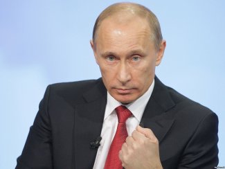 Путин обещает, что стадионы к ЧМ-2018 построят в срок