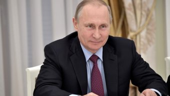 Путин призвал «Газпром» не строить «дворцы»